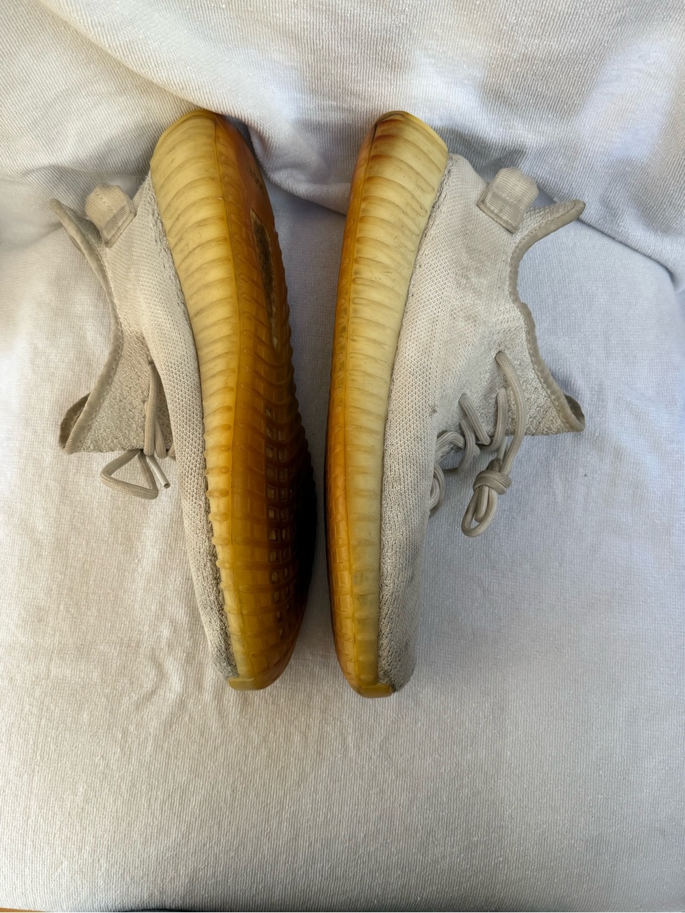 Adidas Yeezy - Picture 5 of 5